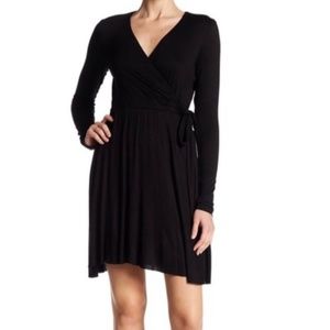 Bailey 44 Black Wrap Dress Size Medium
